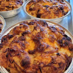 Focaccia de la semaine - Confit d'oignons, dattes & fromage