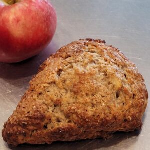 Scones aux pommes et caramel Skor